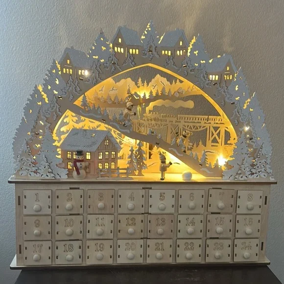 NEW Ridgefield Home Christmas Trees Advent Calendar House Wood Led Kids Skiing - Picture 2 of 3